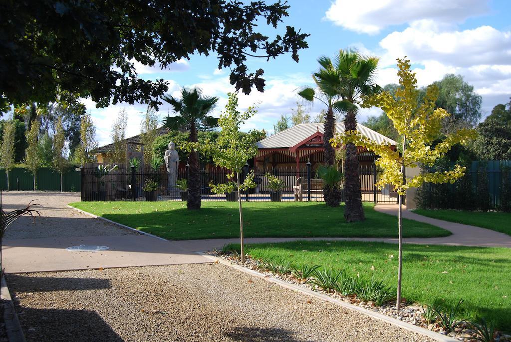 Barossa Valley Apartments Тананда Екстериор снимка