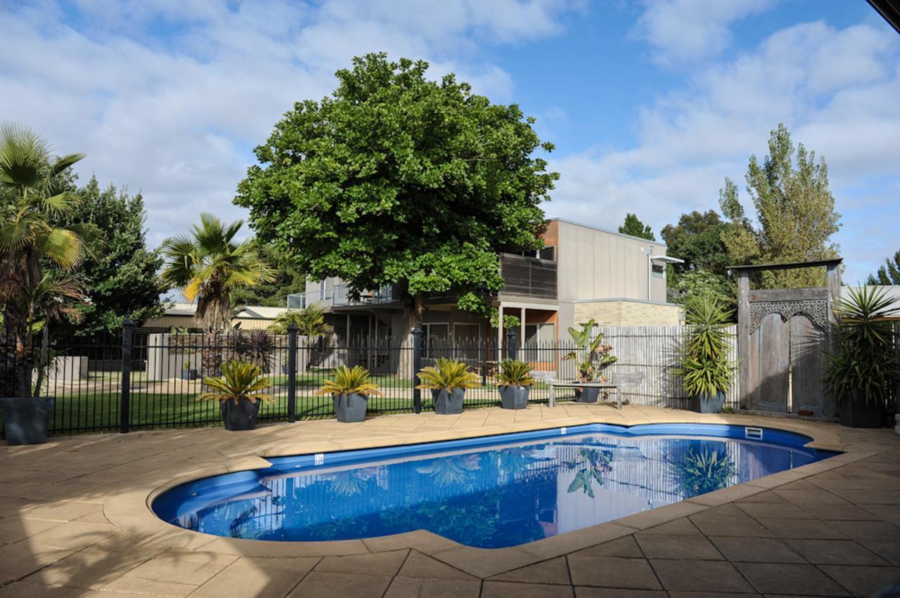 Barossa Valley Apartments Тананда Екстериор снимка
